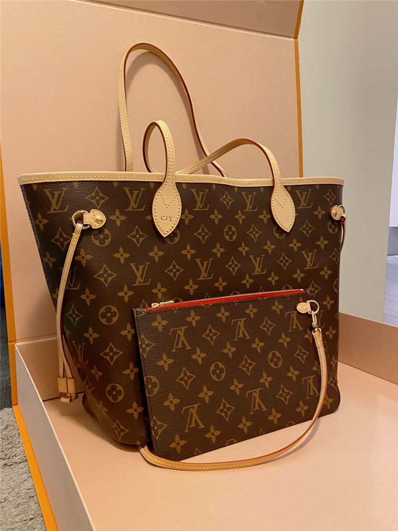 入手LV M41177 Neverfull中号 老花 红色内里