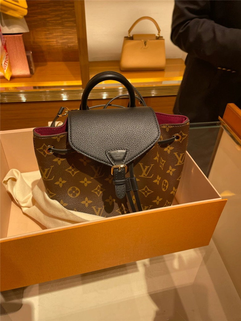 LV M45516 montsouris bb 双肩包