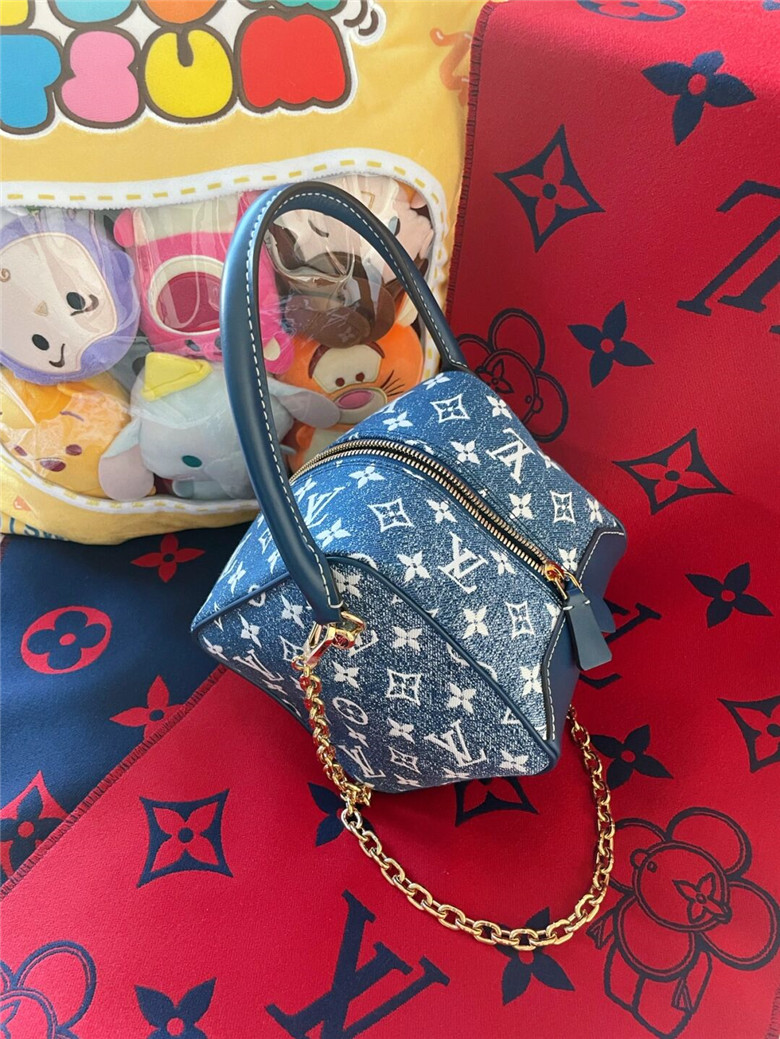 LV M59611 SQUARE BAG 2022牛仔丹宁骰子包 Vivienne丝巾