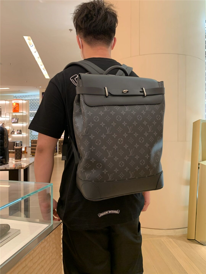  Lv M44052 STEAMER 男士背包分享